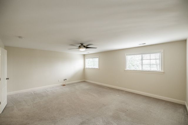 1074 Mansker Farm Blvd, Hendersonville, TN 37075