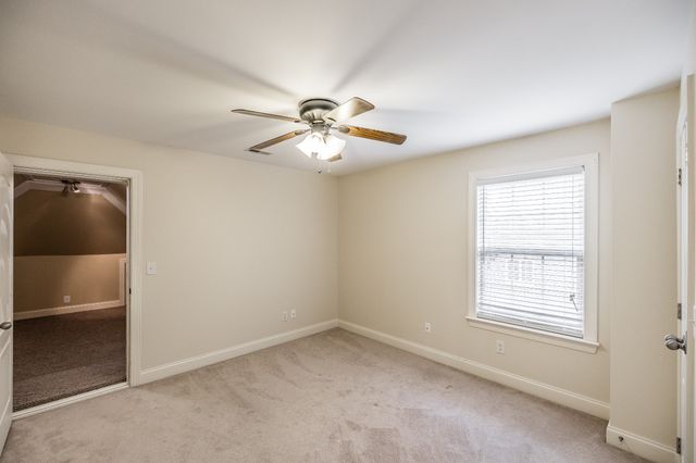 1074 Mansker Farm Blvd, Hendersonville, TN 37075