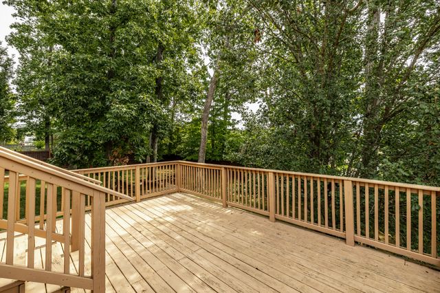 1074 Mansker Farm Blvd, Hendersonville, TN 37075