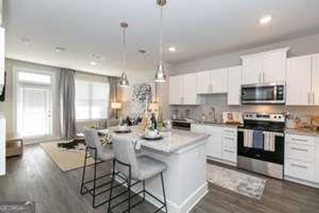 2375 Main Street 302, Duluth, GA 30097