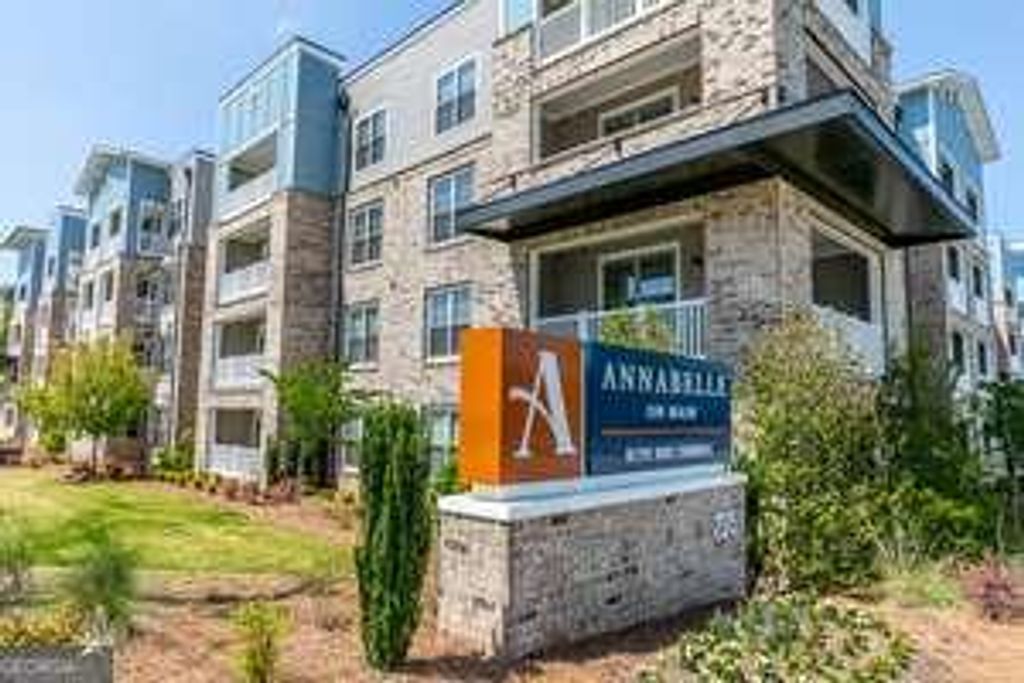 2375 Main Street 302, Duluth, GA 30097