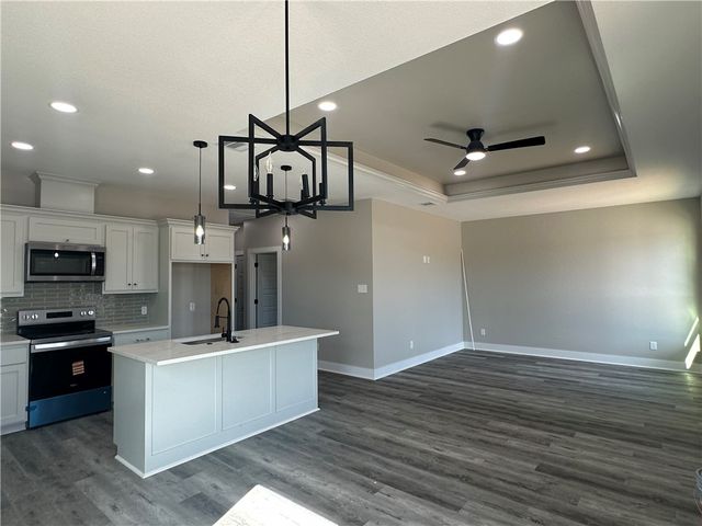 1516 DANSBY Street, Bryan, TX 77803
