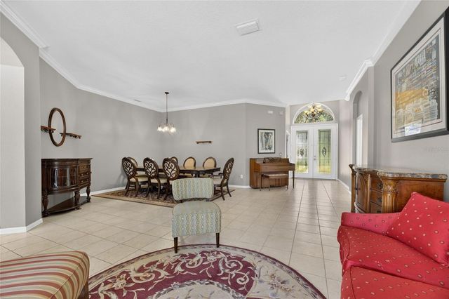 209 FOREST BREEZE AVENUE, Brandon, FL 33511