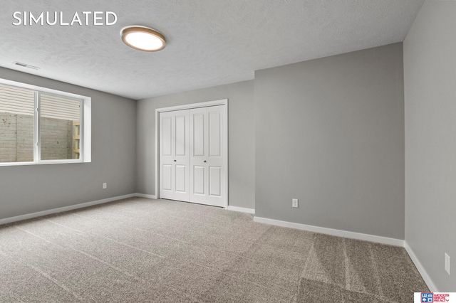 10520 Peter Street, Lincoln, NE 68516