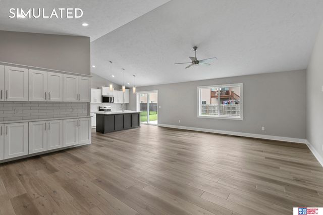 10520 Peter Street, Lincoln, NE 68516