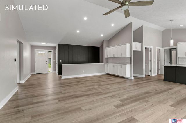 10520 Peter Street, Lincoln, NE 68516