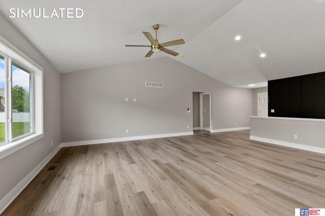 10520 Peter Street, Lincoln, NE 68516