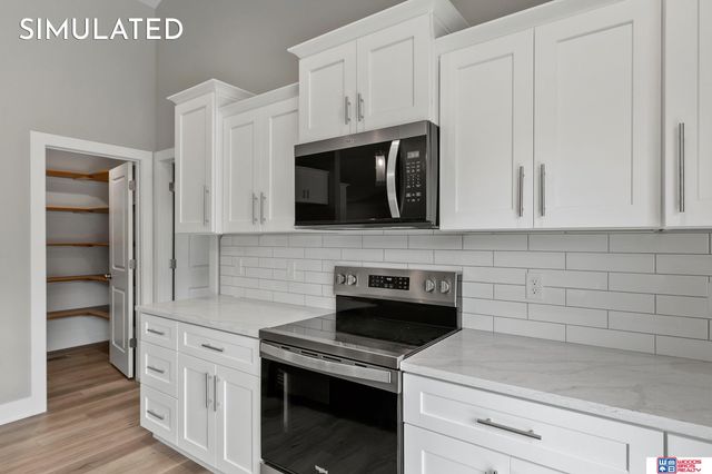 10520 Peter Street, Lincoln, NE 68516
