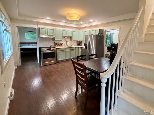2 Phelps Avenue, New Hartford, NY 13413