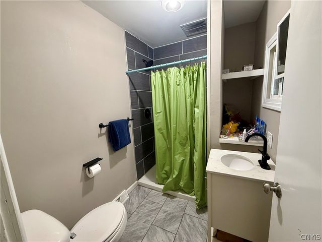 2 Phelps Avenue, New Hartford, NY 13413