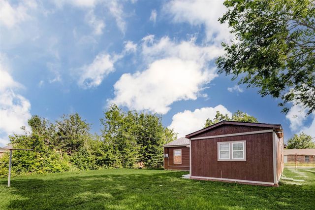 3513 Bloomfield Street, Houston, TX 77051