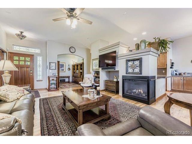 1856 S Kendall Ct, Denver, CO 80232