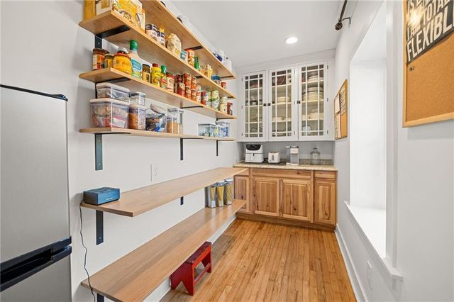 820 E 85th Street, Kansas City, MO 64131