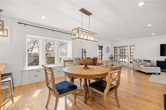 820 E 85th Street, Kansas City, MO 64131