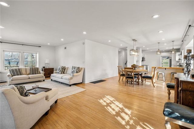 820 E 85th Street, Kansas City, MO 64131