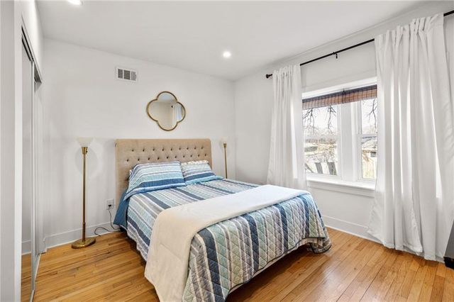 820 E 85th Street, Kansas City, MO 64131