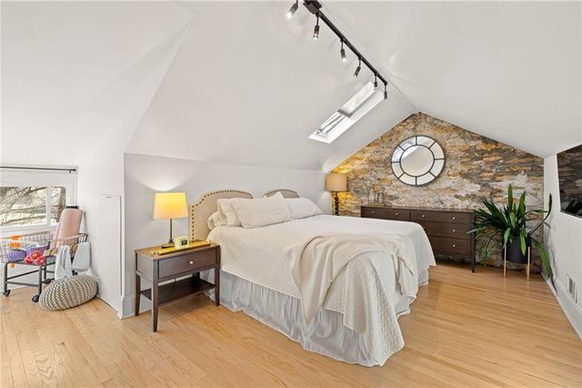 820 E 85th Street, Kansas City, MO 64131