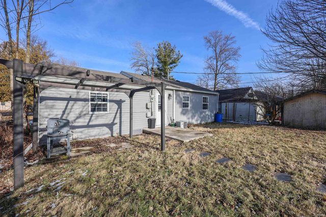 3914 Maple Grove Avenue, Fort Wayne, IN 46806
