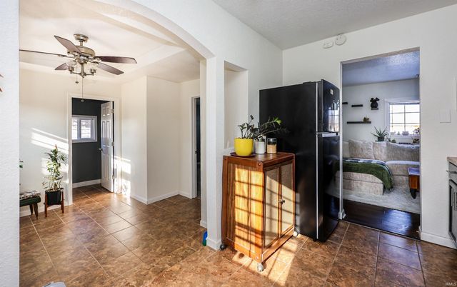 3914 Maple Grove Avenue, Fort Wayne, IN 46806