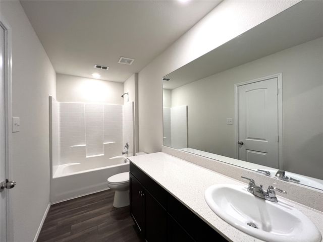 213 Anvil Drive, Fort Worth, TX 76052