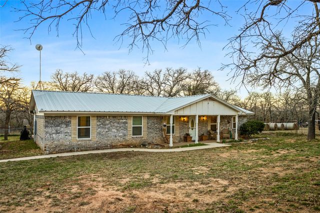 241 County Road 3689, Paradise, TX 76073