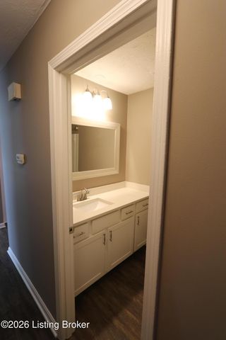 6810 Village Green Blvd, Pewee Valley, KY 40056