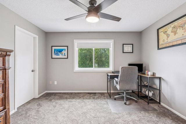 9203 Xenium Lane N, Maple Grove, MN 55369