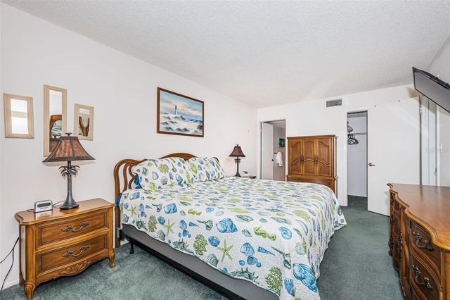 4525 COVE CIRCLE 604, St Petersburg, FL 33708