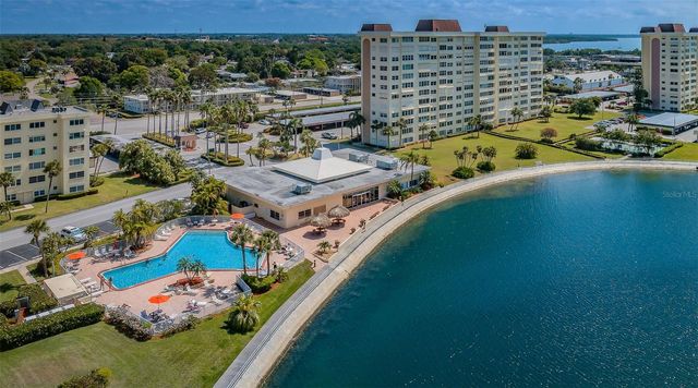 4525 COVE CIRCLE 604, St Petersburg, FL 33708