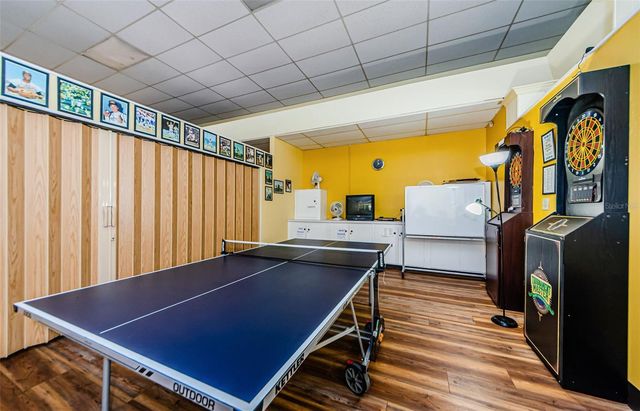 4525 COVE CIRCLE 604, St Petersburg, FL 33708