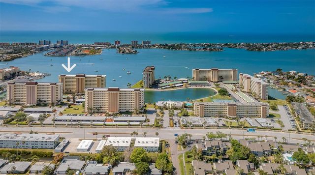 4525 COVE CIRCLE 604, St Petersburg, FL 33708