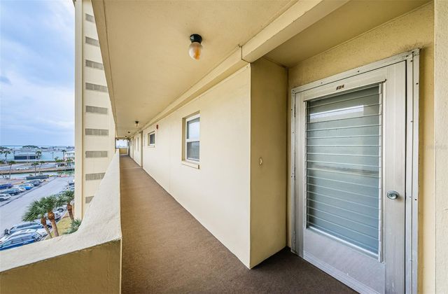 4525 COVE CIRCLE 604, St Petersburg, FL 33708