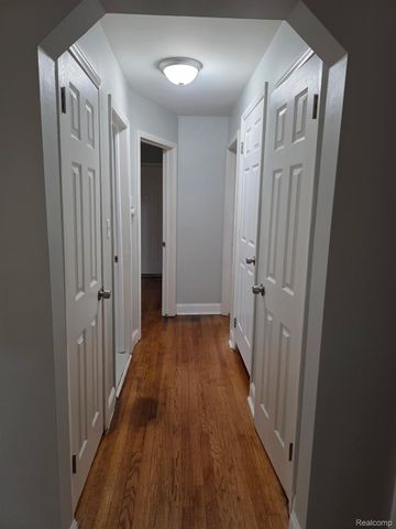 17076 STRICKER Avenue, Eastpointe, MI 48021