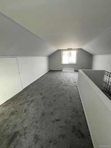 17076 STRICKER Avenue, Eastpointe, MI 48021