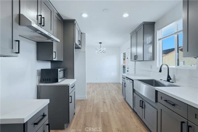 244 N Glenwood Street, Colton, CA 92324