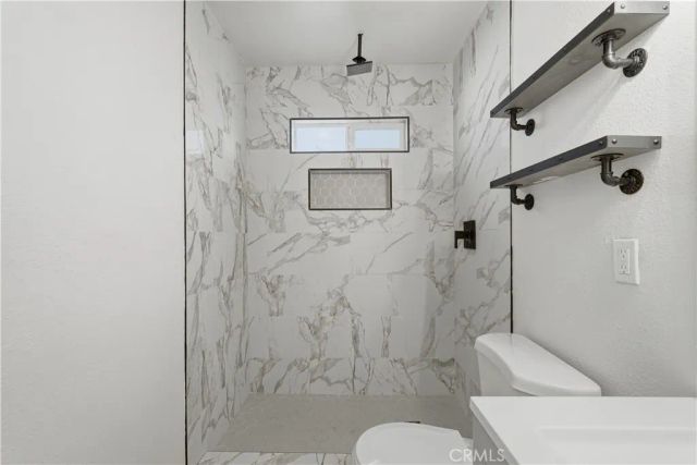 244 N Glenwood Street, Colton, CA 92324