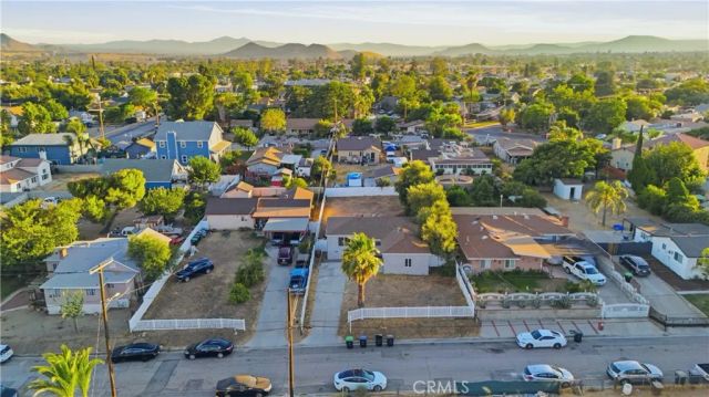 244 N Glenwood Street, Colton, CA 92324