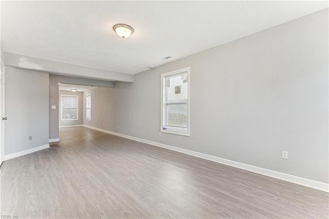 315 Roselynn LN, Virginia Beach, VA 23454