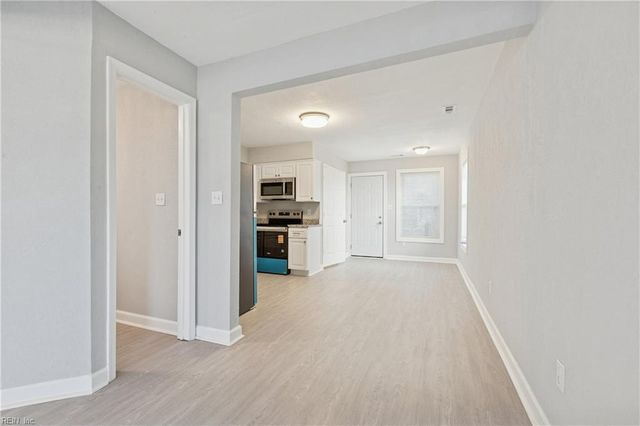 315 Roselynn LN, Virginia Beach, VA 23454