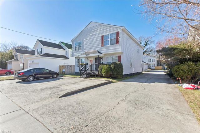 315 Roselynn LN, Virginia Beach, VA 23454