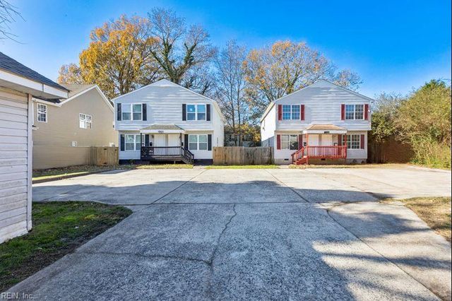 315 Roselynn LN, Virginia Beach, VA 23454