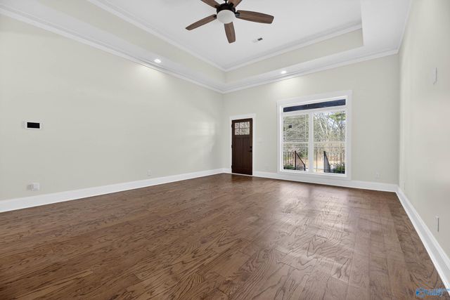 88 Pierce Road, Albertville, AL 35951