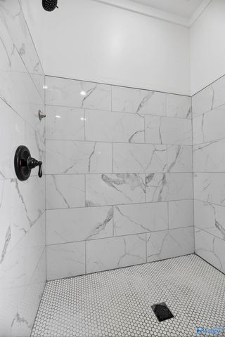 88 Pierce Road, Albertville, AL 35951