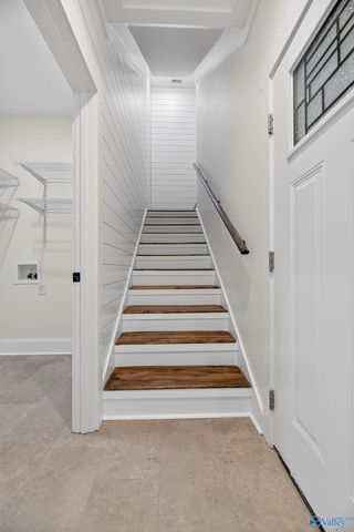 88 Pierce Road, Albertville, AL 35951