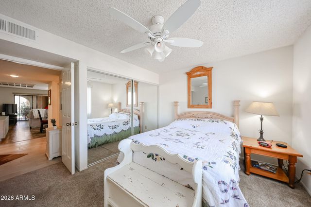 9430 E Mission Lane 104, Scottsdale, AZ 85258