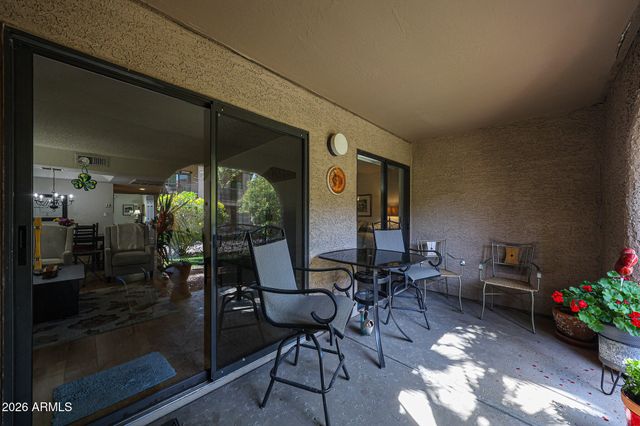 9430 E Mission Lane 104, Scottsdale, AZ 85258