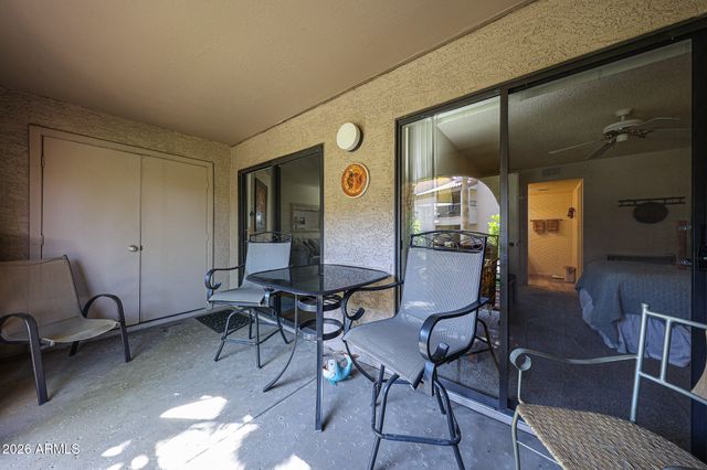 9430 E Mission Lane 104, Scottsdale, AZ 85258