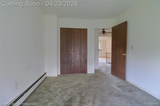 25315 Franklin Terrace 8, South Lyon, MI 48178