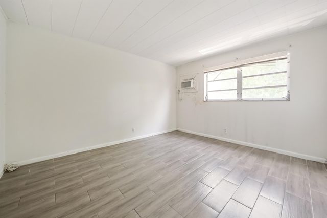 710 N K Street 203, Lake Worth Beach, FL 33460