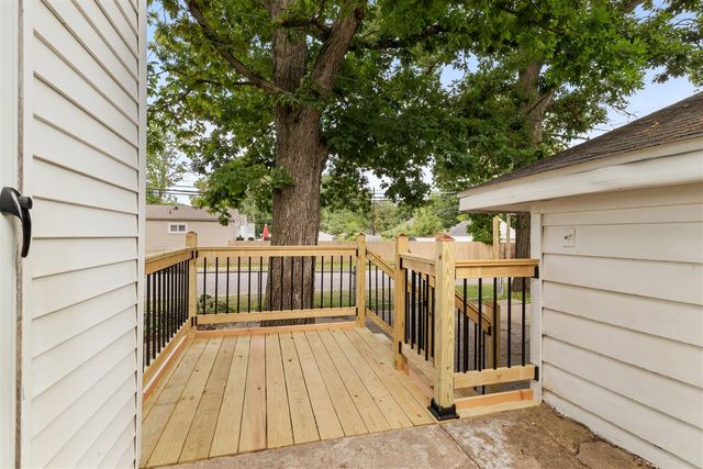 35809 Manila Avenue, Westland, MI 48186